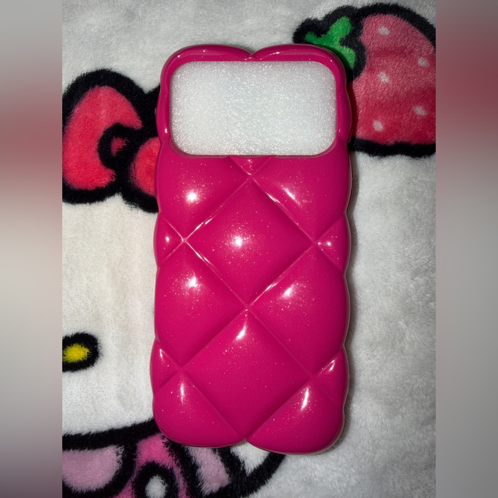 Iphone 17 Pro Max Pink Quilted Phone Case